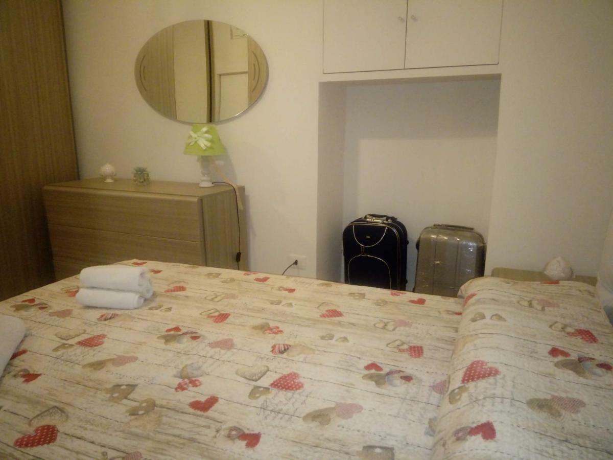 Lucy Sweet Home Monopoli Luaran gambar