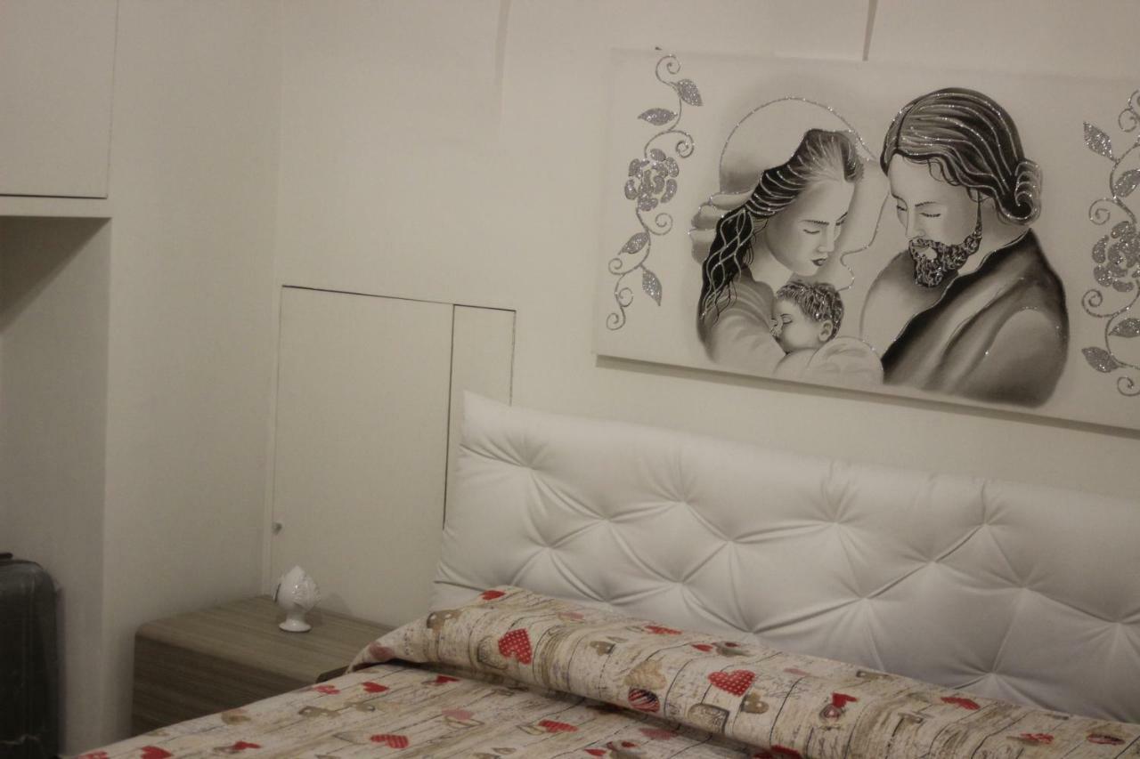 Lucy Sweet Home Monopoli Luaran gambar