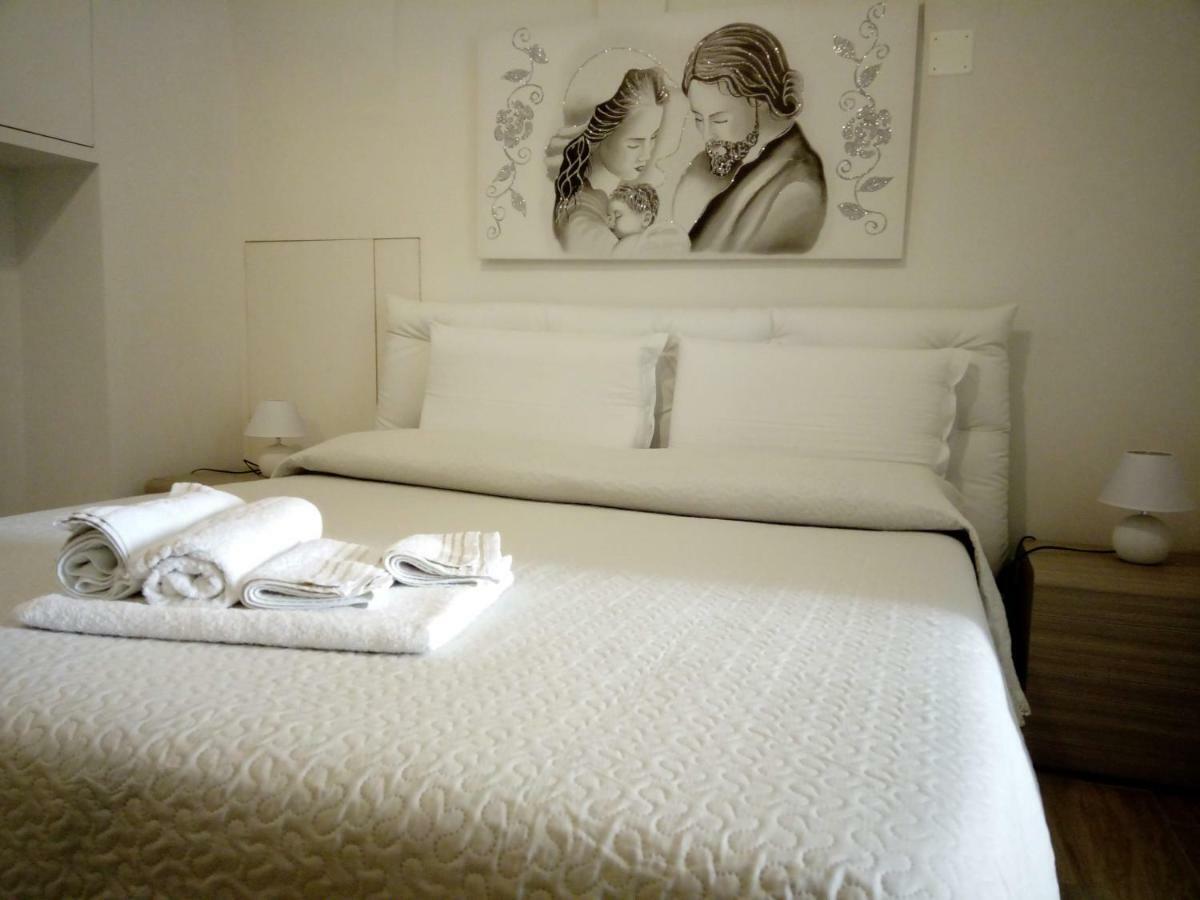 Lucy Sweet Home Monopoli Luaran gambar