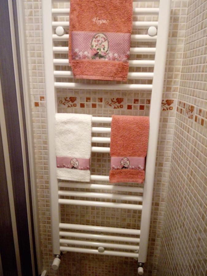 Lucy Sweet Home Monopoli Luaran gambar